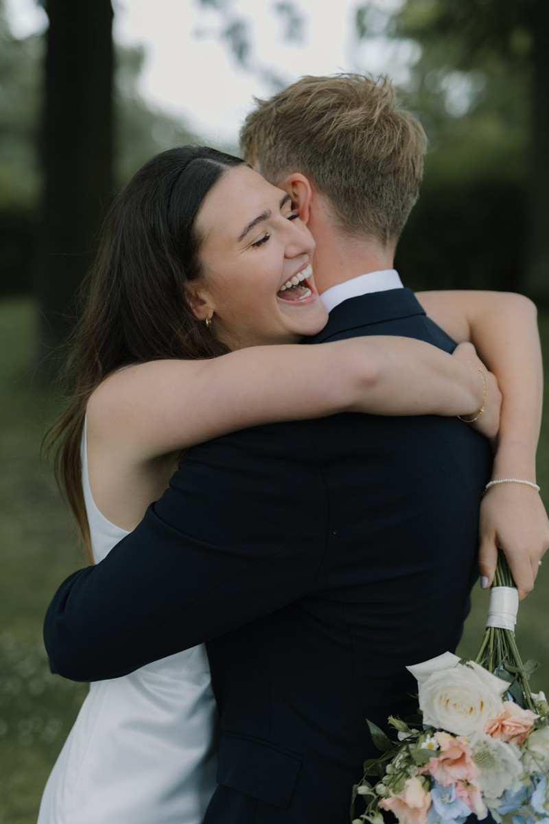 Glückliches Brautpaar in Herford - Leistungen