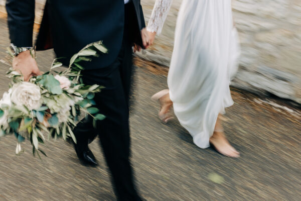 Hochzeitsfotograf Bad Salzuflen fotografiert Brautpaar bei stimmungsvollen Licht